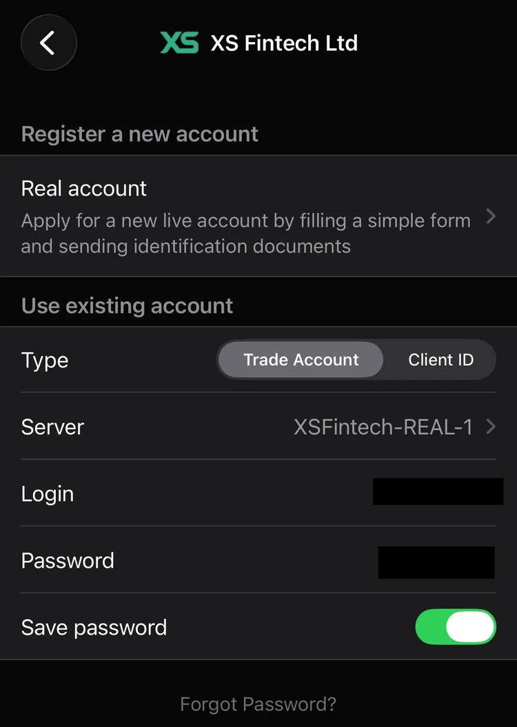 XS.comのMT5 iOS版のログイン情報入力画面でサーバーXSFintech-REAL-1を選ぶ